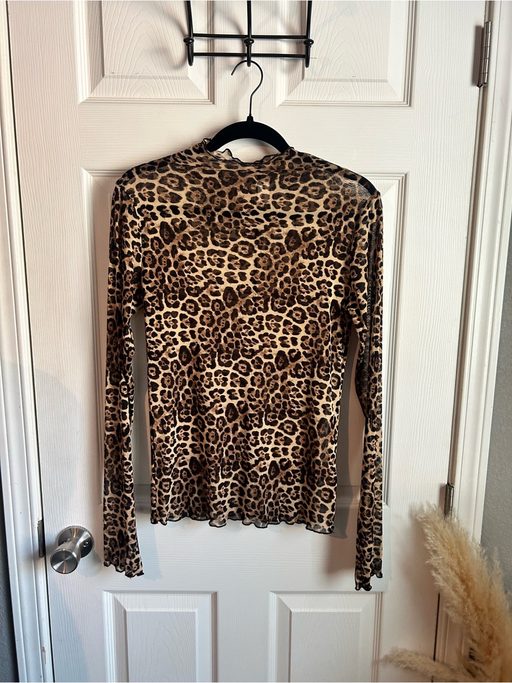 Leopard Print Long Sleeve Women's Top